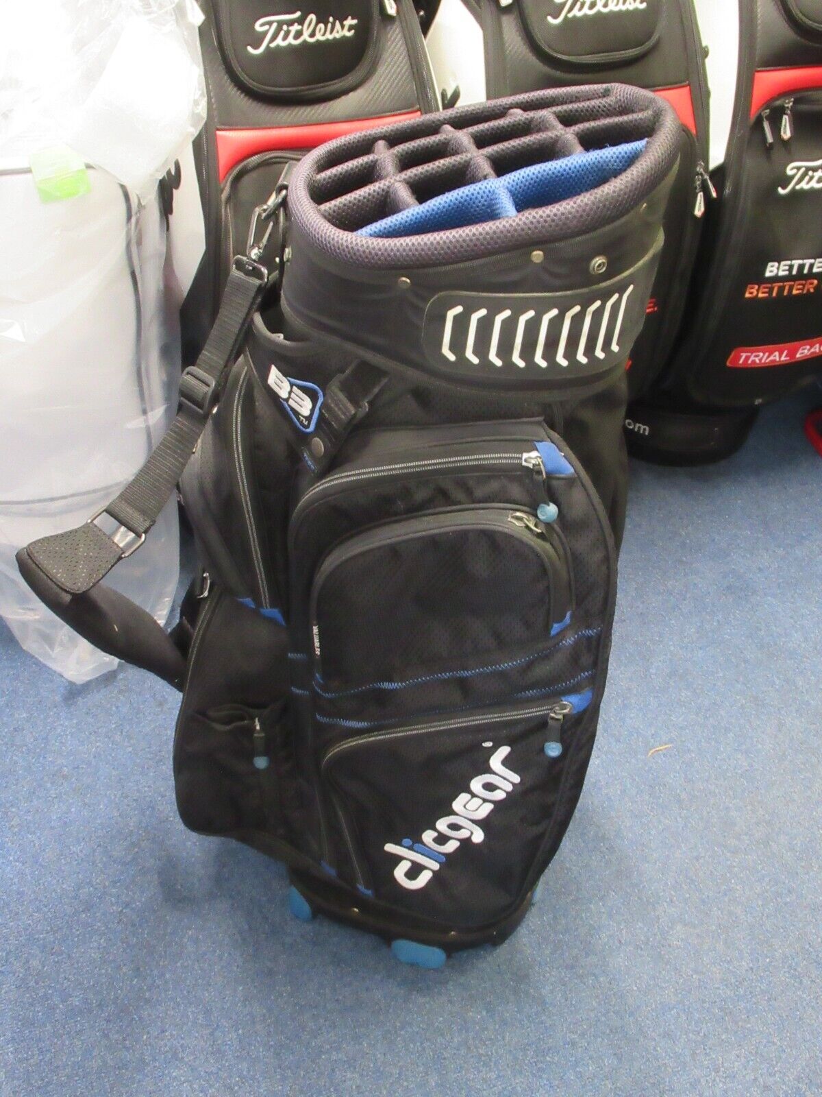 used clicgear b3 14 way cart bag black/blue with rainhood