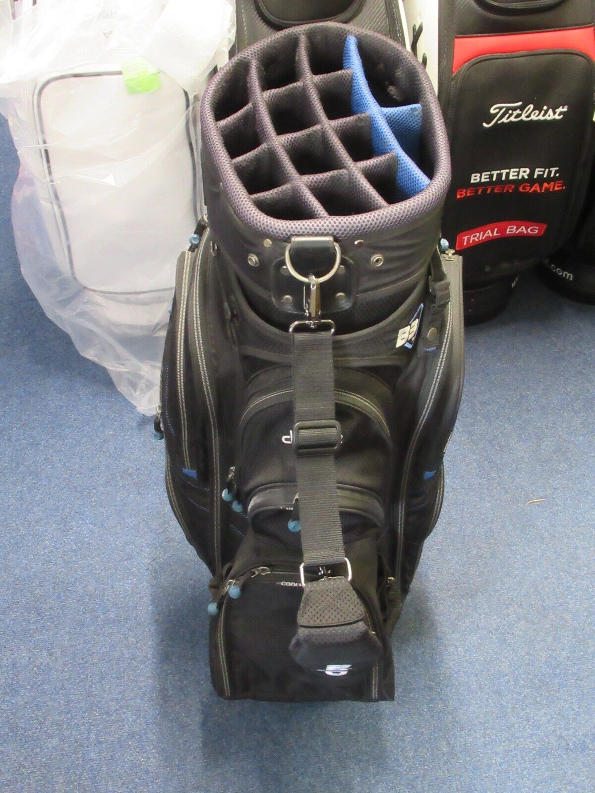 used clicgear b3 14 way cart bag black/blue with rainhood