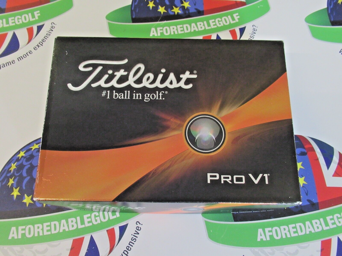 new 1 dozen titleist pro v1 2024 white golf balls