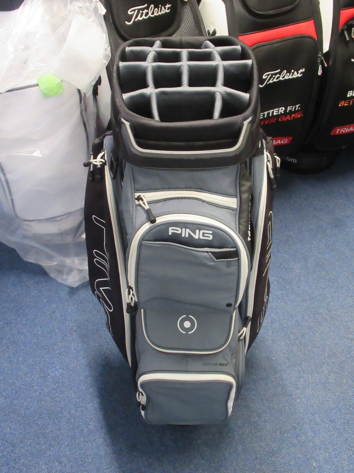 used ping traverse deluxe 14 way cart bag black/grey/white