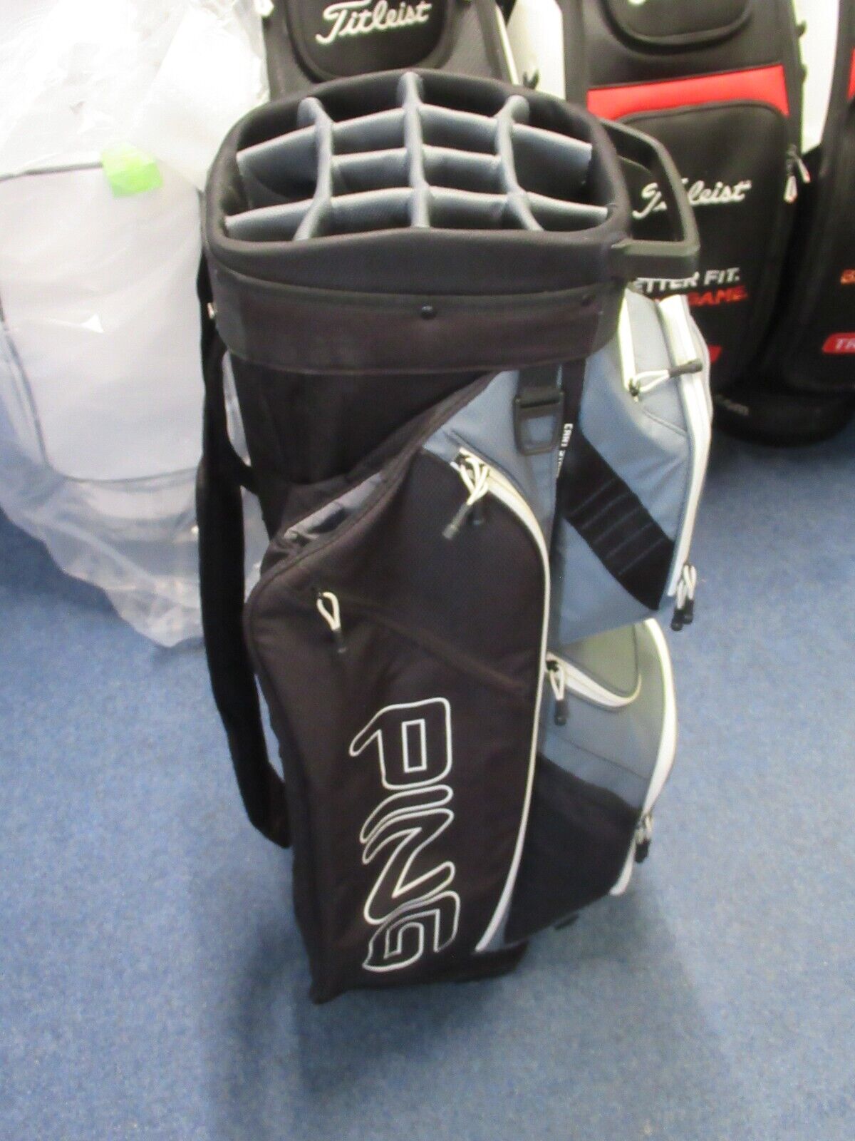 used ping traverse deluxe 14 way cart bag black/grey/white