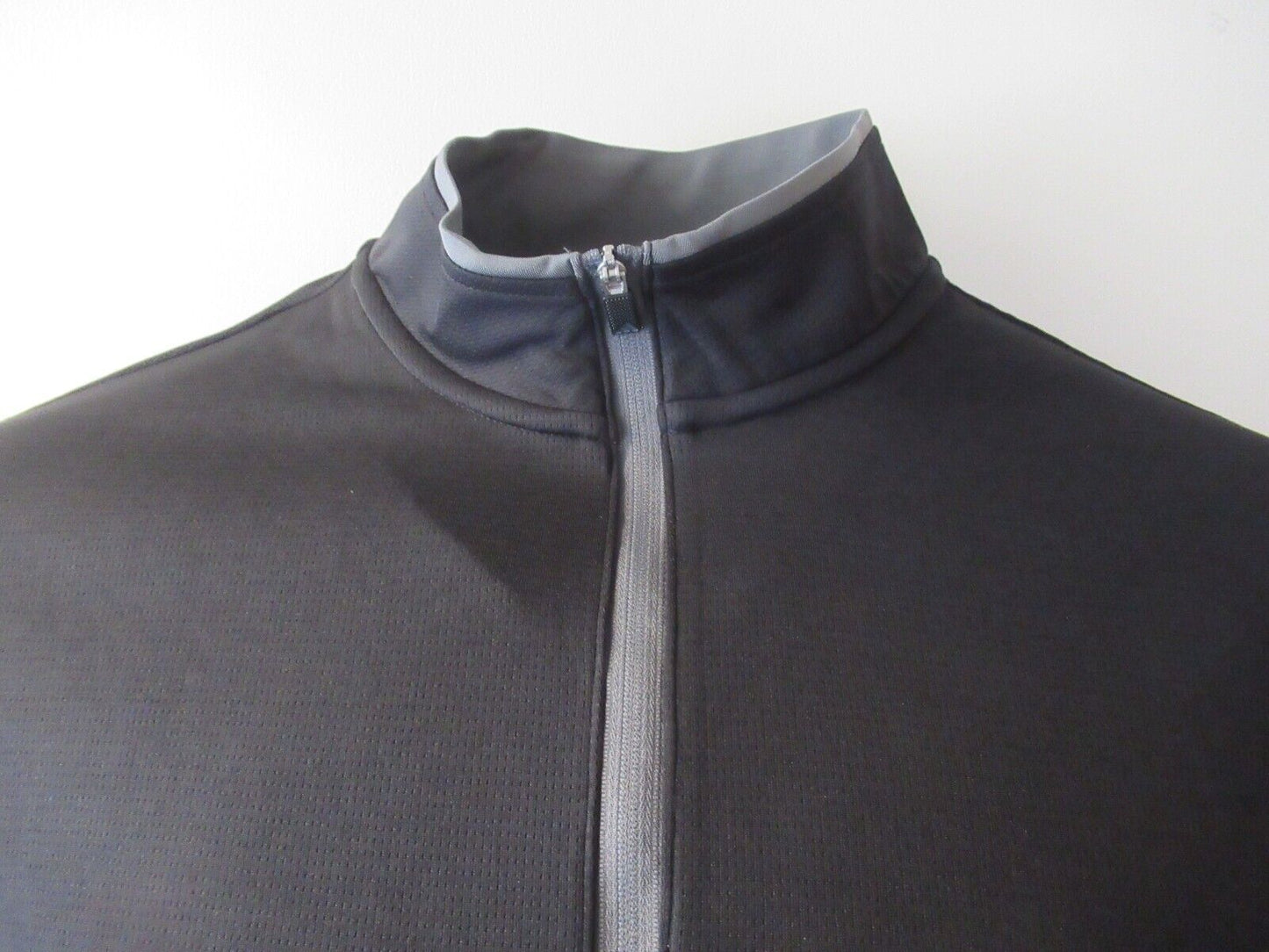 adidas core lightweight 1/4 zip sweater black/grey uk size medium