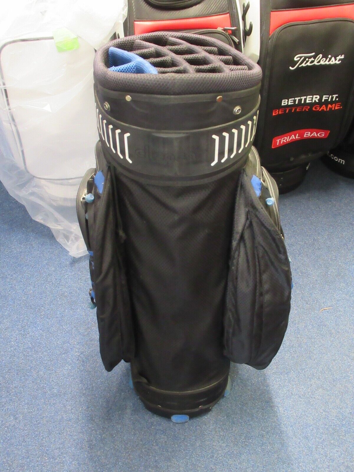 used clicgear b3 14 way cart bag black/blue with rainhood