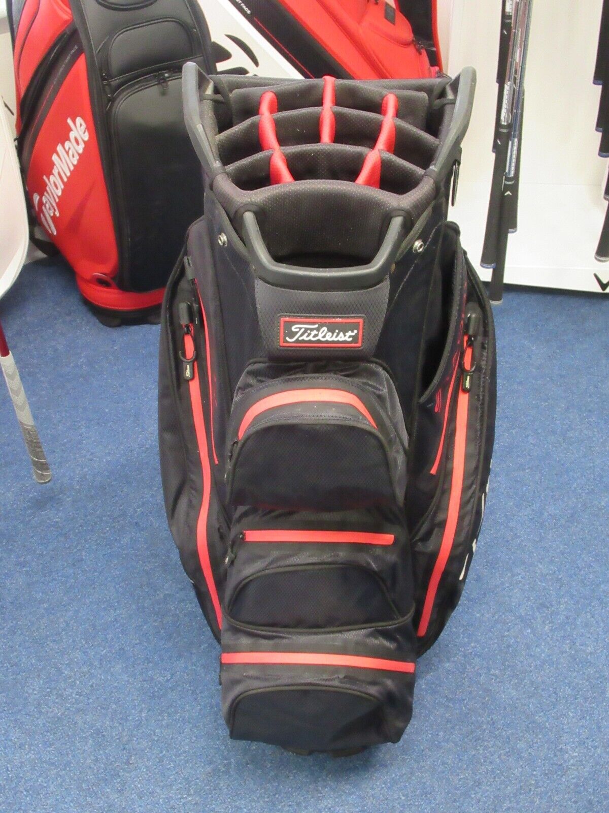 used titleist stadry waterproof 14 way cart bag black/red