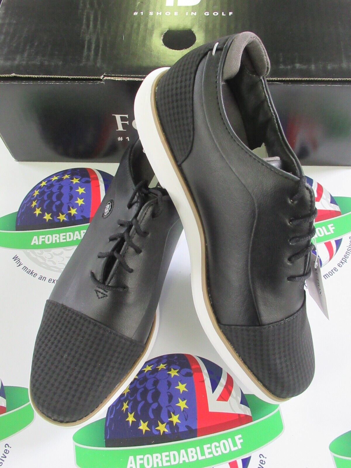 Large size golf sales shoes